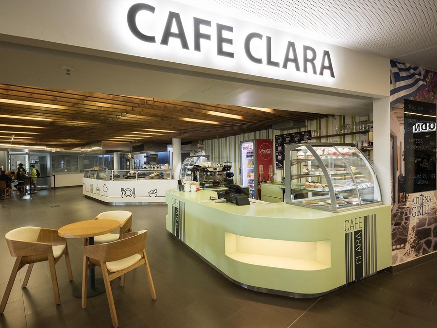 Cafe Clara - restaurant (bistro) at Aquapalace Prague