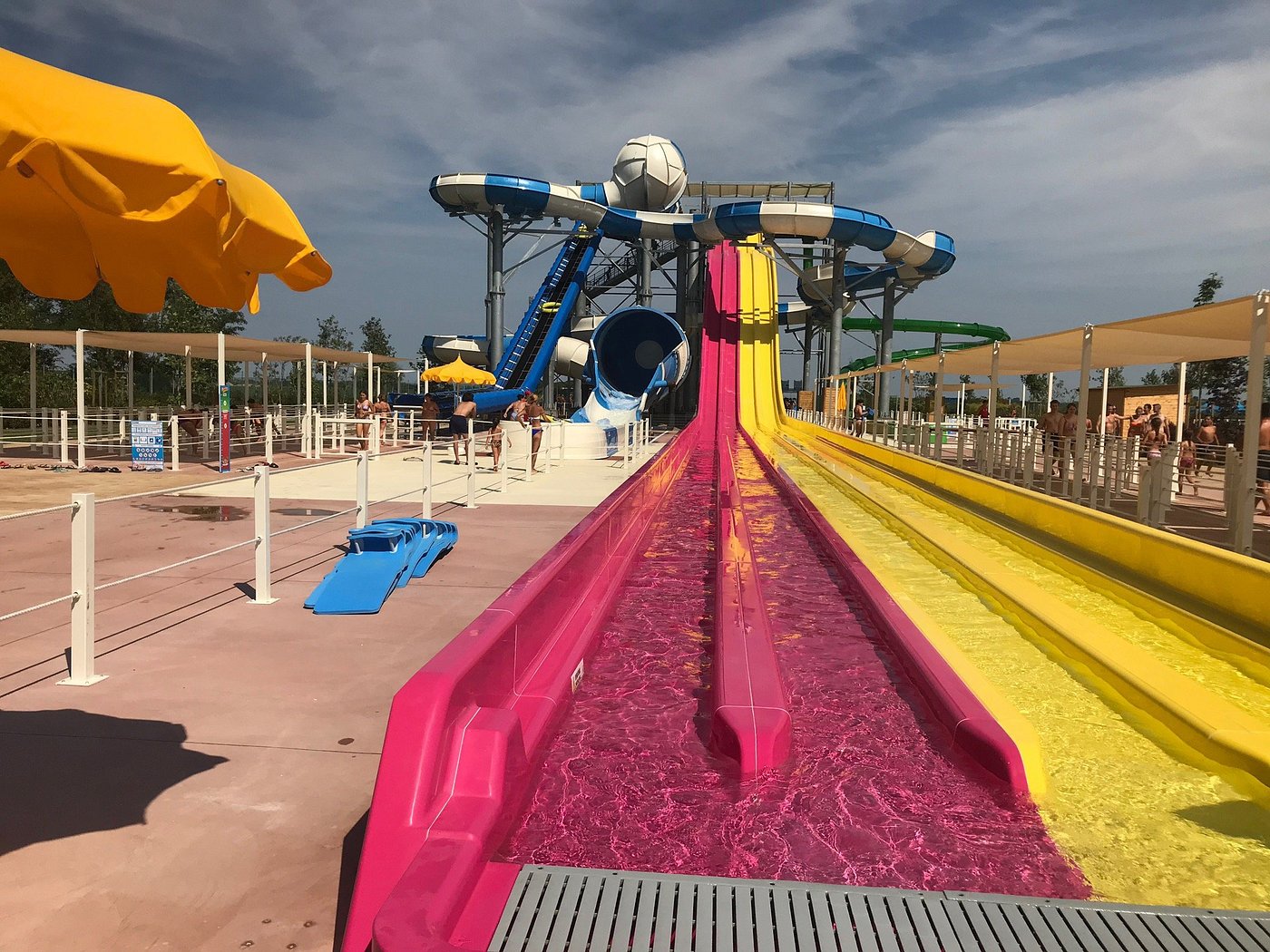 Rumba - water slide at Mirabeach
