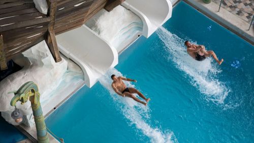 Isbrekker - water slide at Rulantica