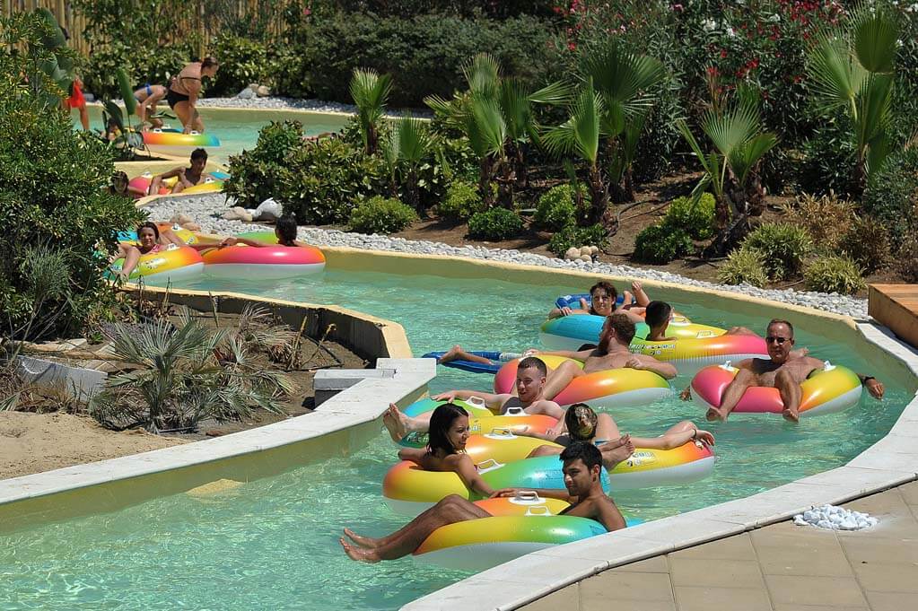 Paradiso – The Lazy River - water slide at Aqua World of Cinecittà