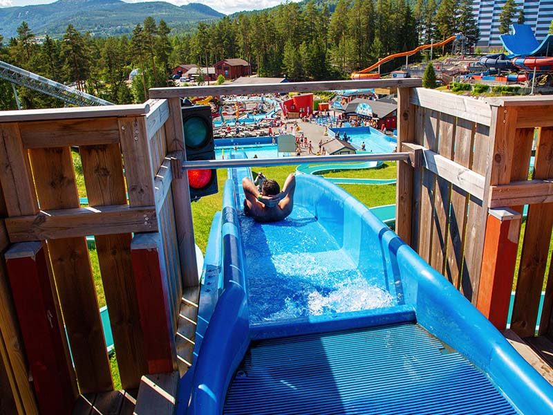 Hompetitten - water slide at Bø Sommerland