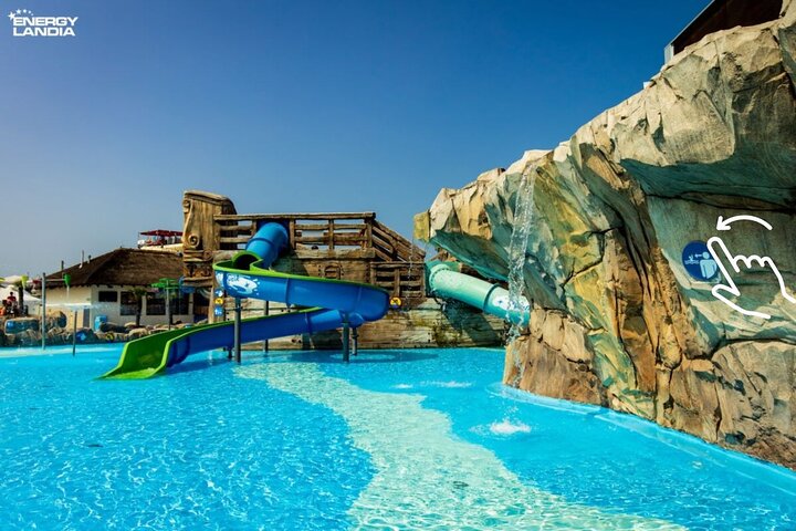 Kids tropical pool - swimming pool at Energylandia Water Park Zone