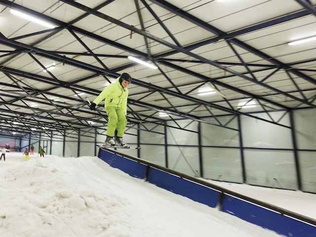 Montana Snow Center - service area at Center Parcs De Kempervennen: Montana Snow Center