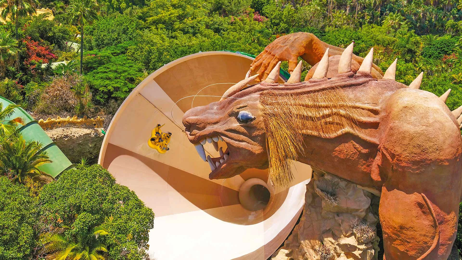 Dragon - water slide at Siam Park