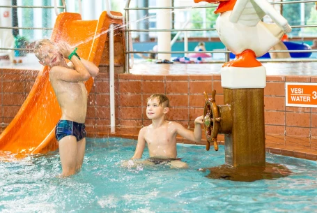 Baby Pool - swimming pool at Aura Keskus