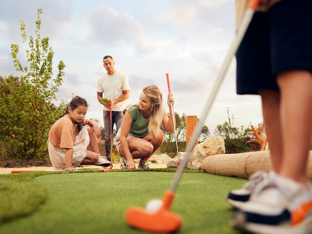 Leisure Sports - service area at Center Parcs Het Heijderbos: Adventure Golf