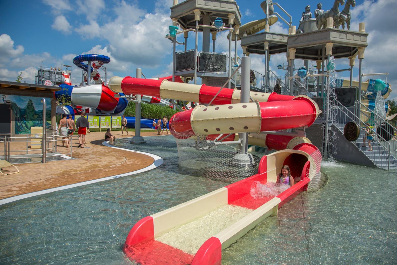 Mars - water slide at Aqualand Moravia