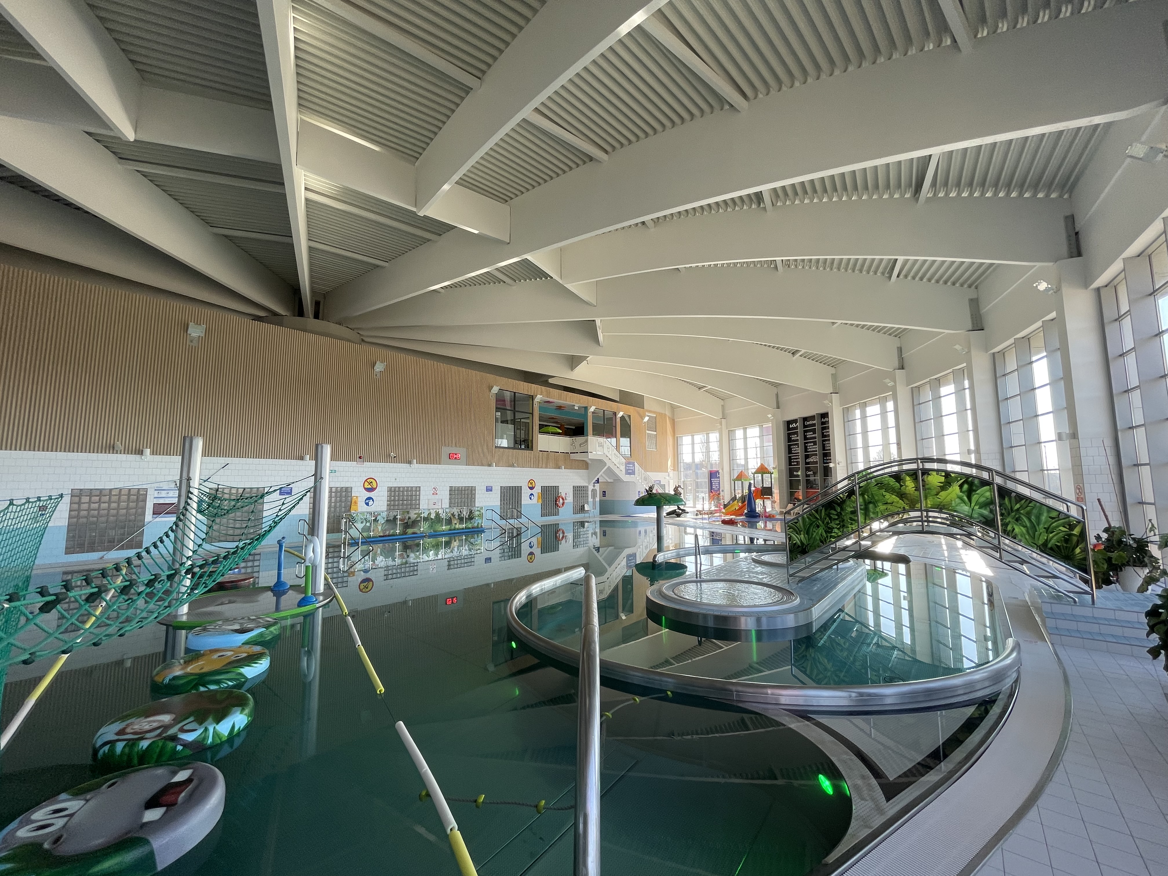 Rapid River - water slide at Aquapark Trzy Fale