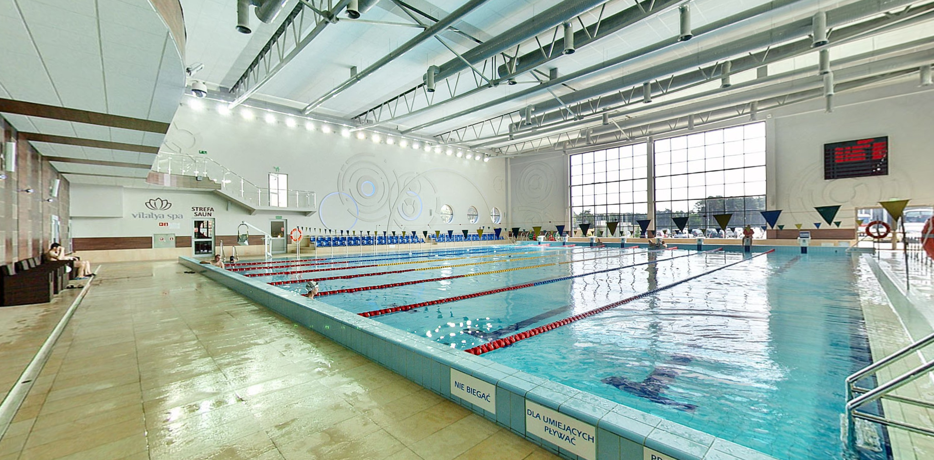  Swimming Lessons - service area at Aquapark Zielona Góra